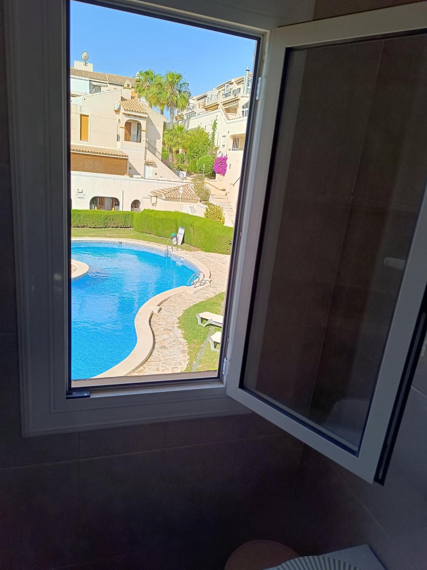 Rising Sun Bungalow Torrevieja Eksteriør bilde